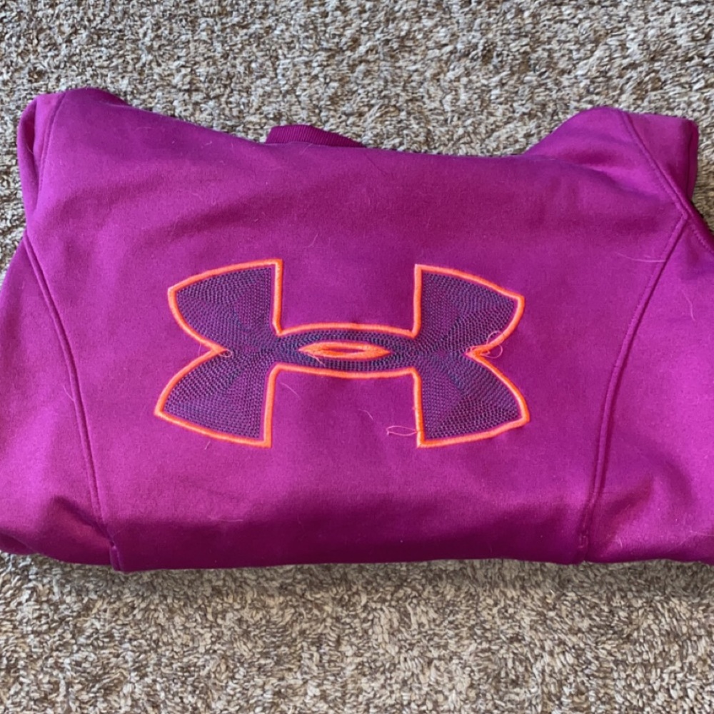 Under armor storm sweatshirt
